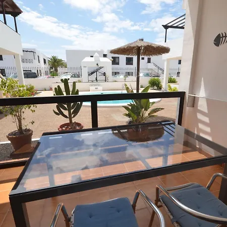Serendipia Good Location, Pool & Terrace Apartment Los Pocillos